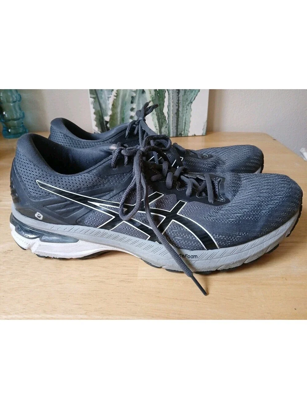 Asics GT-2000 9 Men's Sz 11 1/2 Carrier Grey Black Running Shoes 1011A983